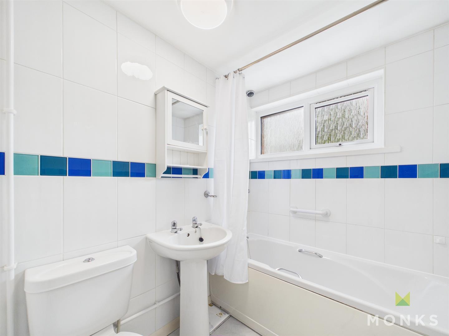 10 Dymens Meadow, Shrewsbury, SY2 5JL To Let